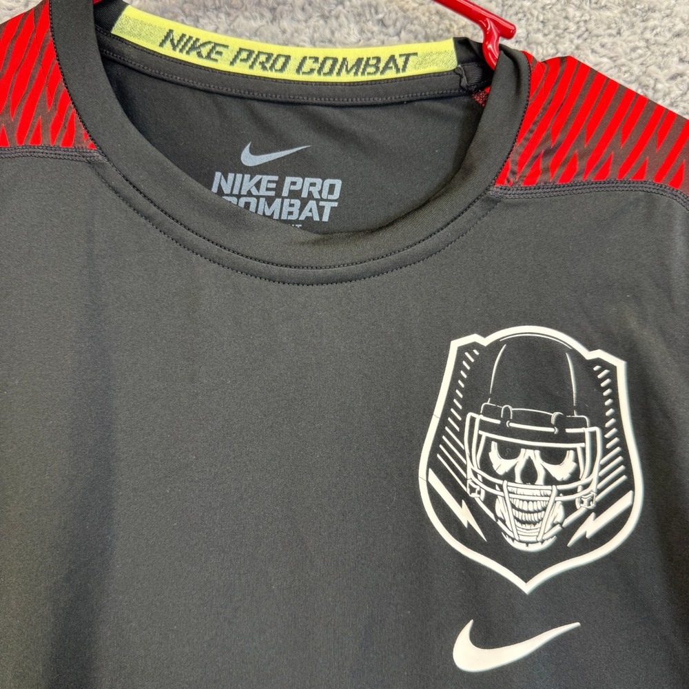 Nike Pro Combat Dri-Fit Compression Shirt Men's XL Black Red Football Skull Tee - Picture 3 of 7